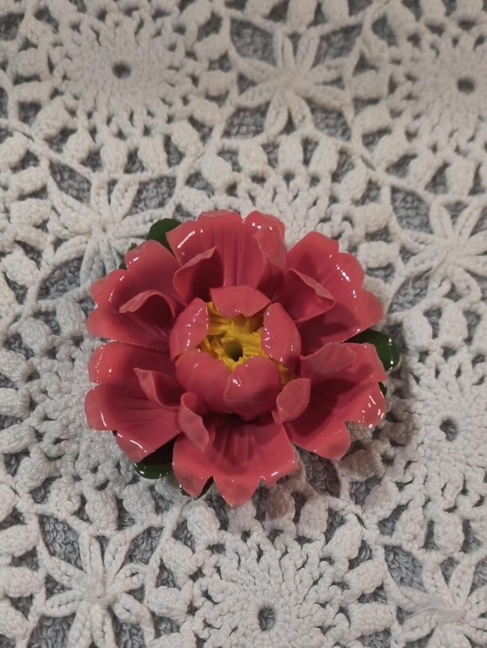 Incense Burner Pink Ceramic Flower Accent Decor with Yellow Center